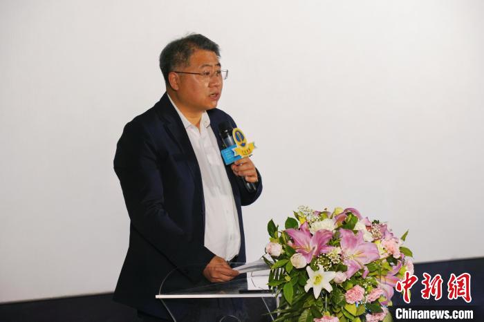 電影《我的青?！肥子持v述援青干部的“青海情”