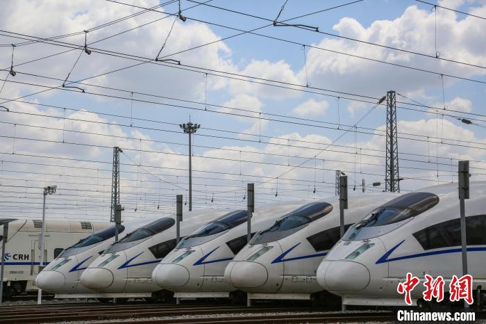 哈鐵管轄高鐵動(dòng)車組?！」F提供