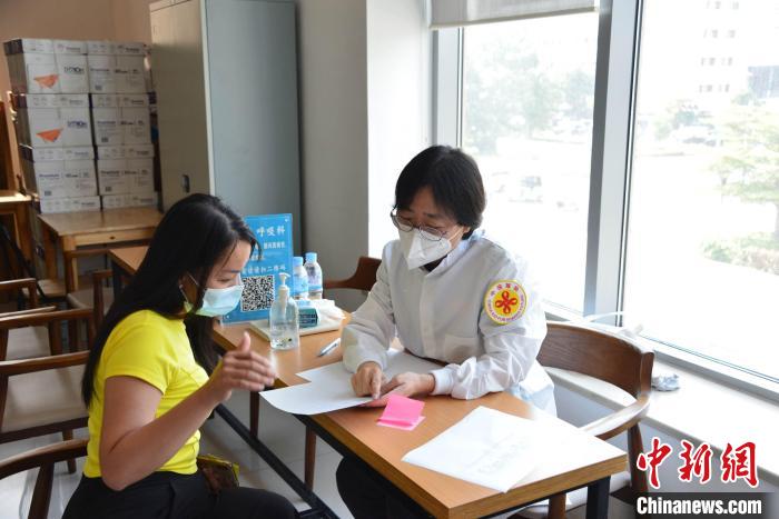 活動(dòng)現(xiàn)場?！∮嘞娆B 攝