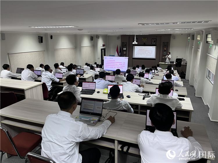 學(xué)習(xí)現(xiàn)場。人民網(wǎng)記者 張杰攝