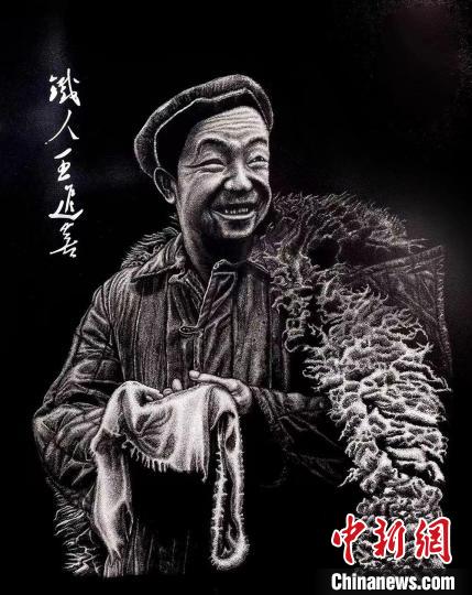 “90后”在酒泉：鍥而不舍，鐵筆生花，他只拿作品說話