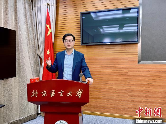 圖為何建宗。　張曉曦 攝