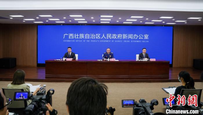 廣西擬建、在建小區(qū)將設(shè)電動(dòng)車輛集中停放充電場(chǎng)所