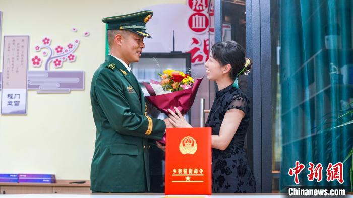 軍功章有你的一半。　張陳宇 攝