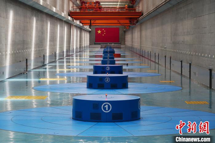 三峽左岸電廠?！￡愋?攝