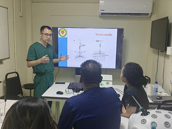 培訓(xùn)現(xiàn)場。第18期援圭亞那醫(yī)療隊(duì)供圖