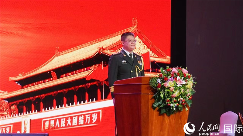 圖為中國駐老撾大使館國防武官李兵大校致辭。人民網(wǎng)記者 孫廣勇攝