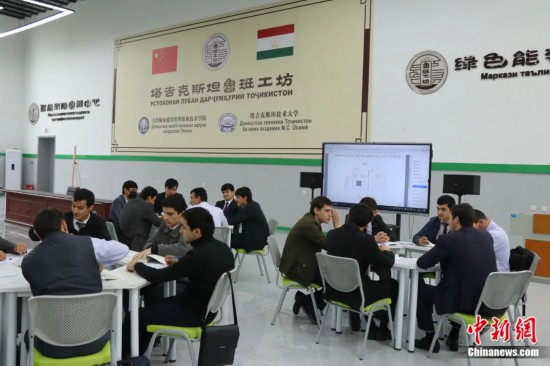 2023年4月，位于杜尚別的塔吉克斯坦魯班工坊課堂。張碩 攝