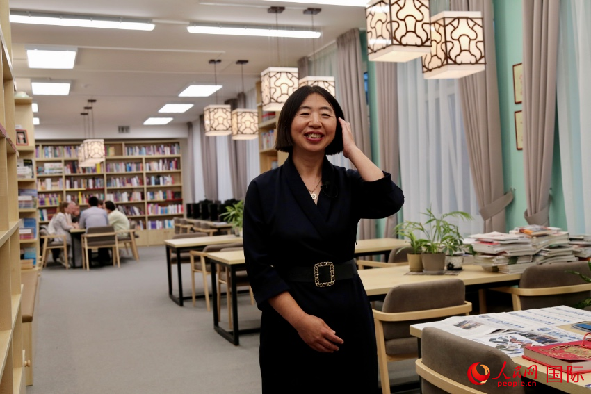 白俄羅斯國(guó)立大學(xué)共和國(guó)漢學(xué)孔子學(xué)院中方院長(zhǎng)劉素玲。人民網(wǎng)記者 朱虹攝