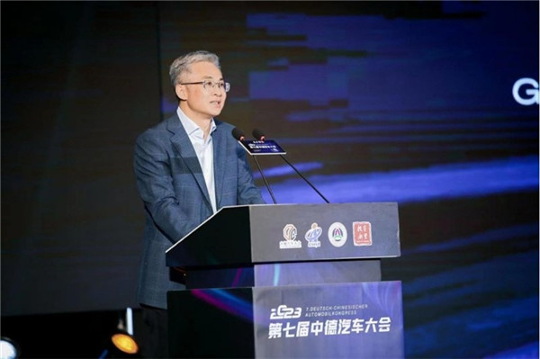 嘉興市人民政府市長李軍致辭。主辦方供圖