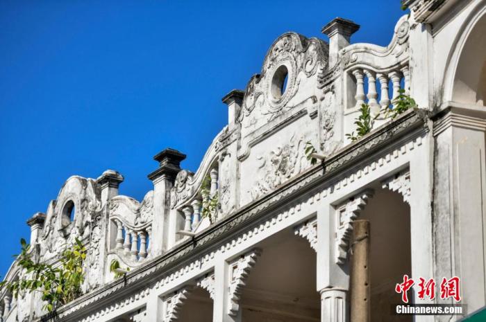 圖為文昌鋪前騎樓老街南洋風(fēng)格建筑。 <a target='_blank' href='/' _fcksavedurl='/' ><p  align=