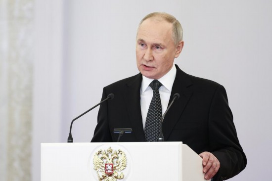 2023年12月8日，俄羅斯總統普京在莫斯科克里姆林宮出席“祖國英雄日”慶祝儀式。新華社/塔斯社