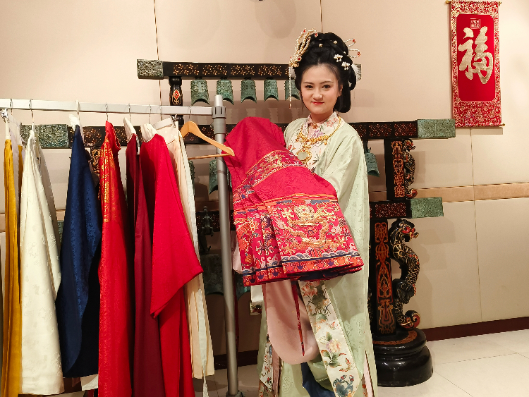 馬耳他中國文化中心的漢服展示。馬耳他中國文化中心供圖