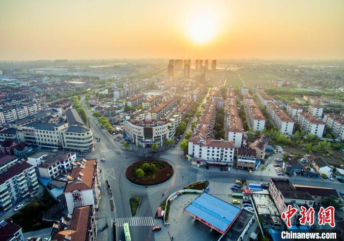 資料圖；位于上海南郊奉賢區(qū)最東部的四團(tuán)鎮(zhèn)。 供圖
