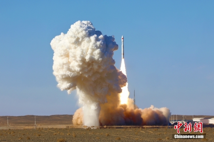 圖為發(fā)射現(xiàn)場。 王海霞 攝