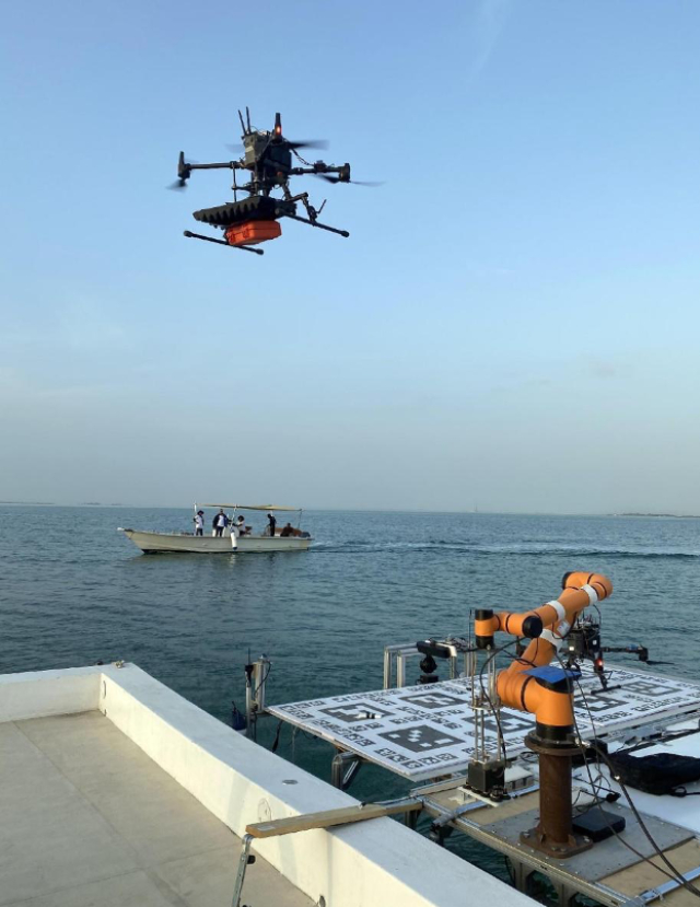 圖為飛鷹隊(duì)在比賽中。北京理工大學(xué)供圖