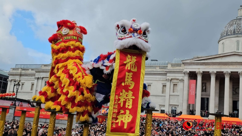 倫敦新春慶典現(xiàn)場。人民網(wǎng) 郭錦標(biāo)、楊浩鵬攝