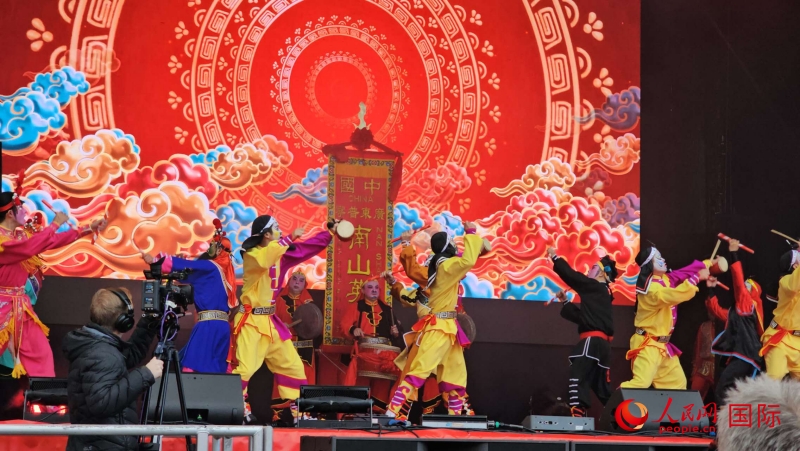 倫敦新春慶典現(xiàn)場。人民網(wǎng) 郭錦標(biāo)、楊浩鵬攝