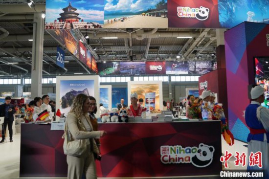  3月5日，2024年柏林國(guó)際旅游交易會(huì)(ITB)在柏林會(huì)展中心拉開(kāi)帷幕。以“你好！中國(guó)”為主題的中國(guó)展區(qū)當(dāng)日亮相展會(huì)。中新社記者 馬秀秀 攝