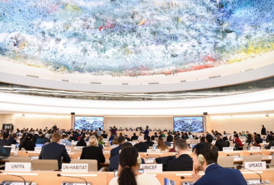 這是1月23日在瑞士日內(nèi)瓦拍攝的聯(lián)合國人權(quán)理事會第四輪國別人權(quán)審議現(xiàn)場。新華社記者連漪攝