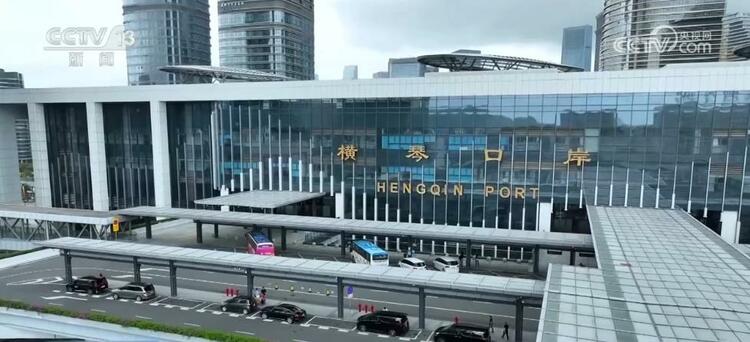 多領(lǐng)域呈現(xiàn)快速增長勢(shì)頭 中國經(jīng)濟(jì)規(guī)模質(zhì)量穩(wěn)步提升