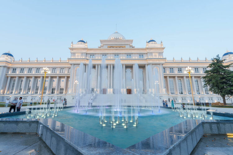 第1視點丨這兩座大樓，見證著中塔友誼