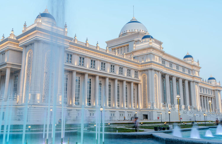 第1視點丨這兩座大樓，見證著中塔友誼