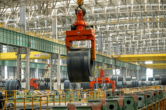 豐南區(qū)臨港經(jīng)濟(jì)開(kāi)發(fā)區(qū)的河北縱橫集團(tuán)豐南鋼鐵有限公司實(shí)景。 李秀清攝