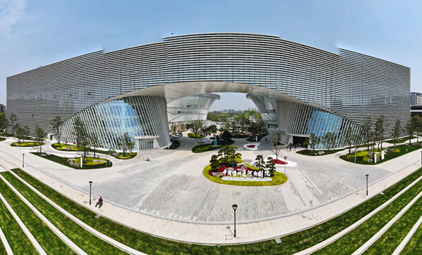 航拍揚(yáng)州運(yùn)河大劇院。孟德龍攝