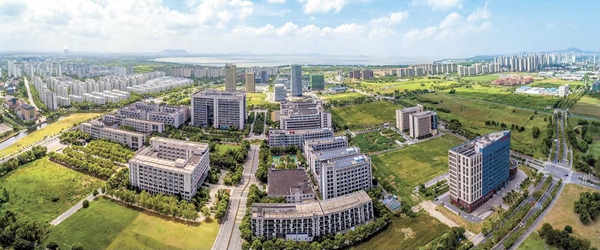 航拍產(chǎn)業(yè)園區(qū)一角。無錫高新區(qū)管委會供圖