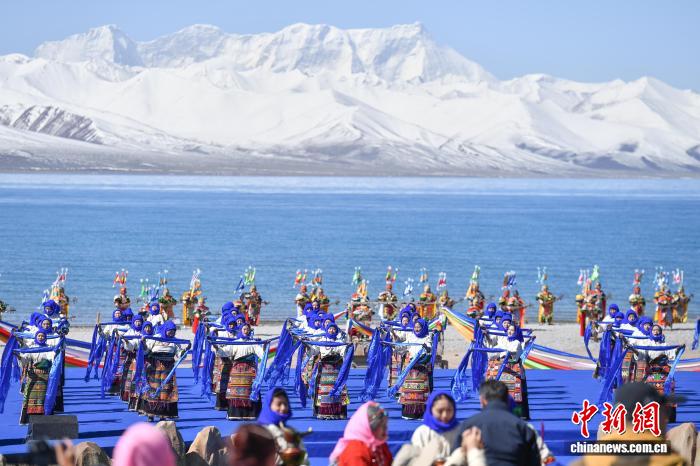 5·19中國(guó)旅游日:西藏納木錯(cuò)迎來(lái)開湖盛會(huì)