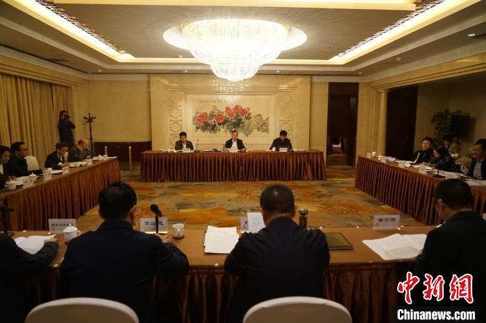 圖為座談會現(xiàn)場。　潘雨潔 攝