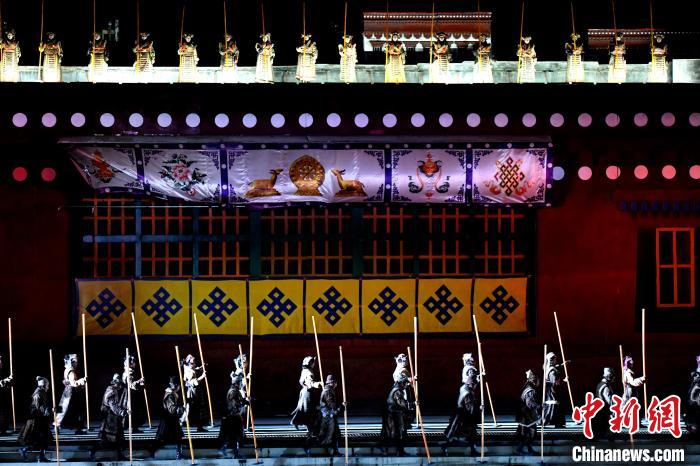 3月17日，西藏拉薩，《文成公主》大型史詩劇演出現(xiàn)場?！±盍?攝