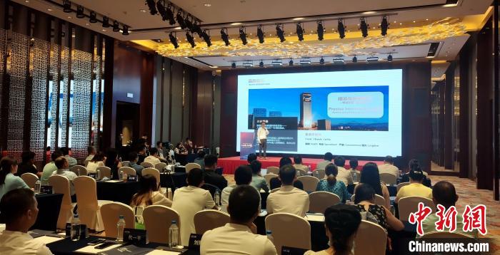 熱休細胞總經(jīng)理吳建洪介紹三年發(fā)展歷程?！罘?攝