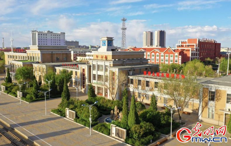 發(fā)現(xiàn)最美鐵路｜鐵龍奔騰！抒寫(xiě)中歐班列草原絲路新篇章