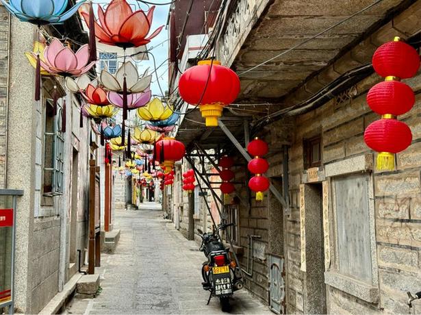 萬千氣象看福建 | 向海洋要?jiǎng)幽埽谖穆糜绿叫隆慈萑绾瓮苿雍Ｑ蠼?jīng)濟(jì)發(fā)展