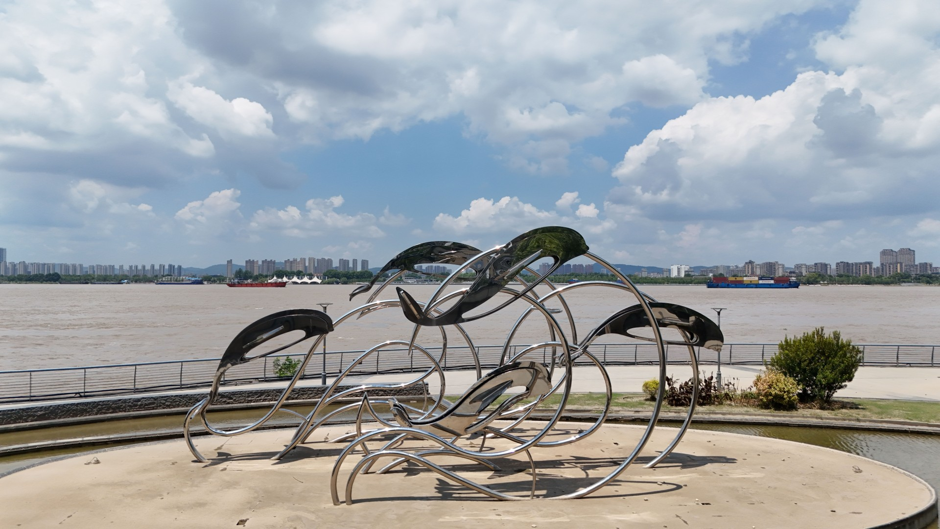 文化中國行 長江之歌丨微笑的江豚，從四千年前“游”來