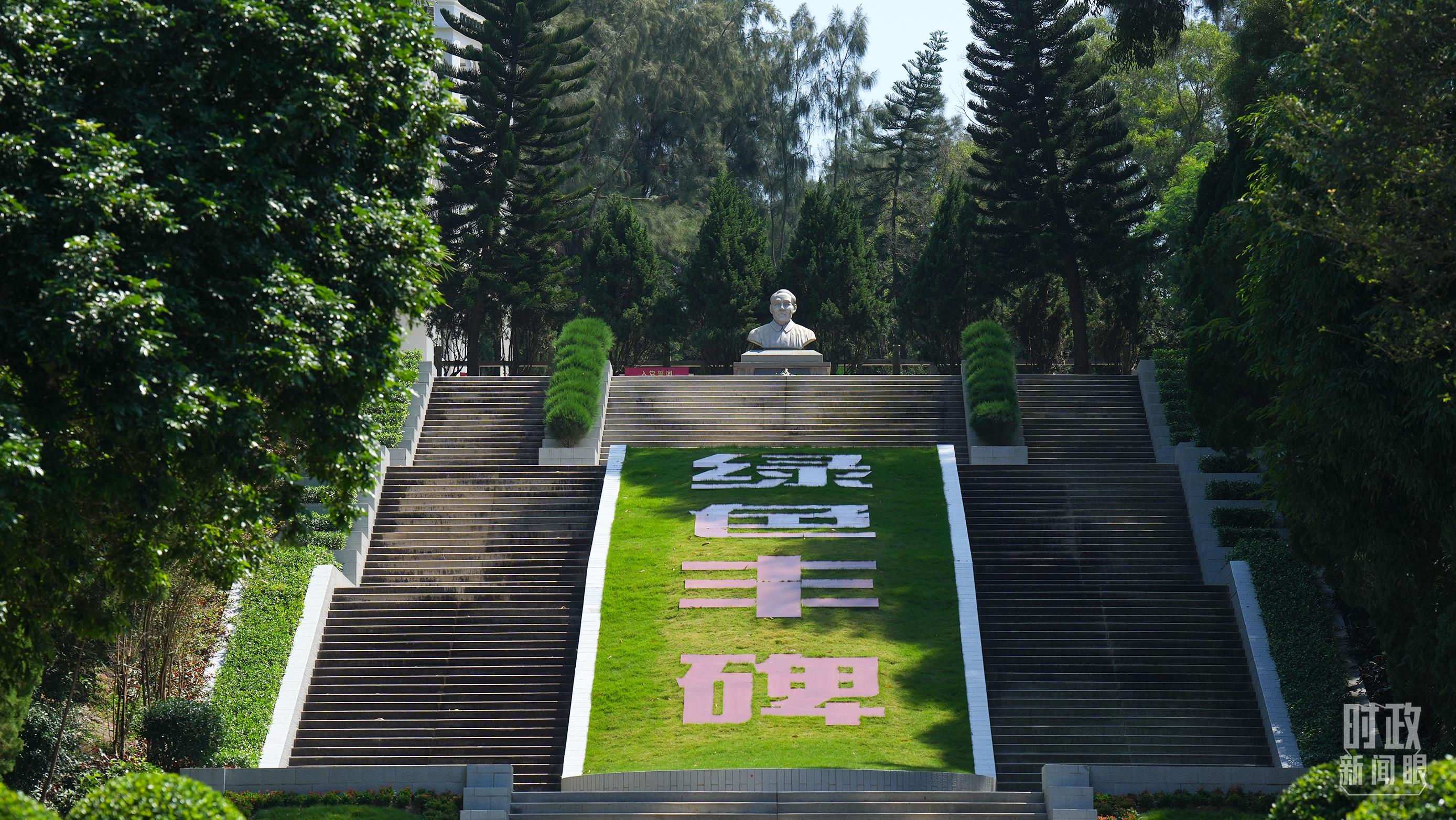 △“綠色豐碑”。（總臺記者李晉拍攝）