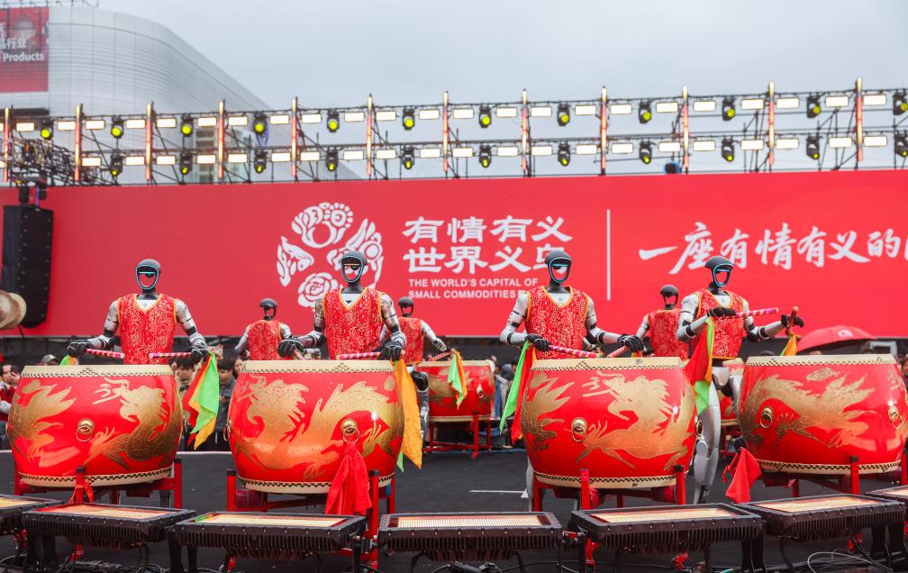 2026年2月28日，義烏全球數(shù)貿(mào)中心舉行新春開(kāi)市儀式。