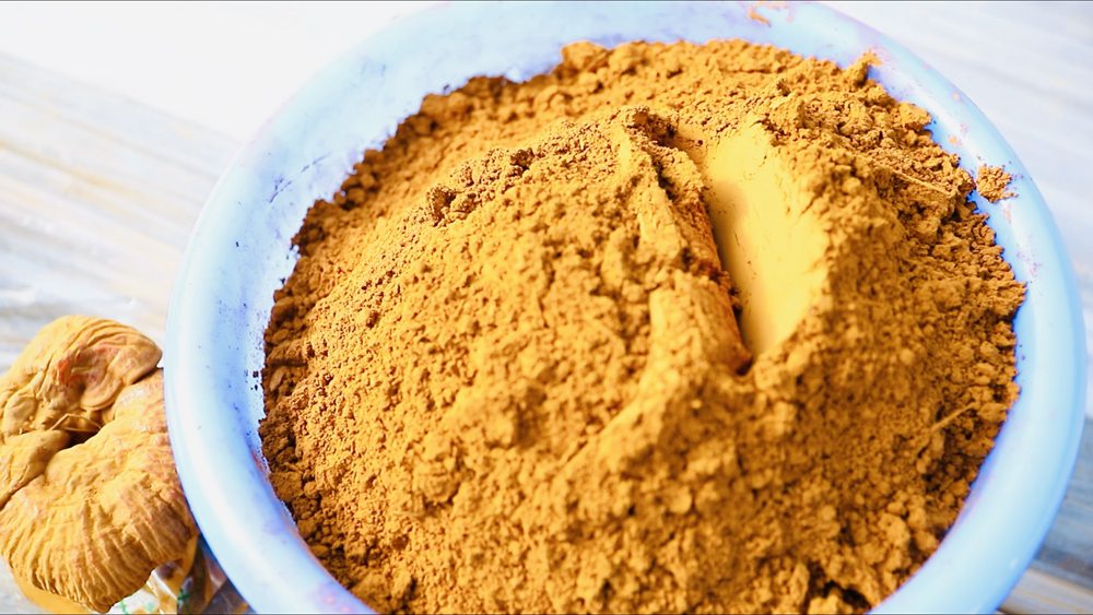 靈芝孢子粉。