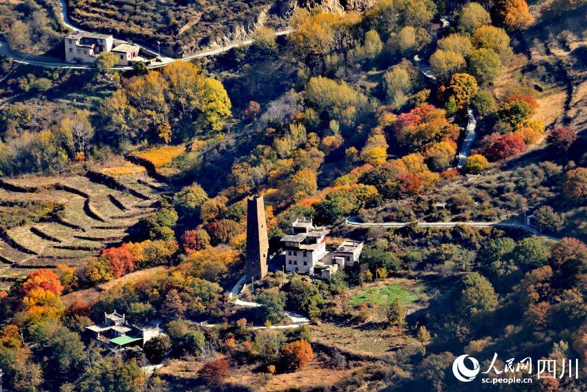 丹巴美景。李永安攝