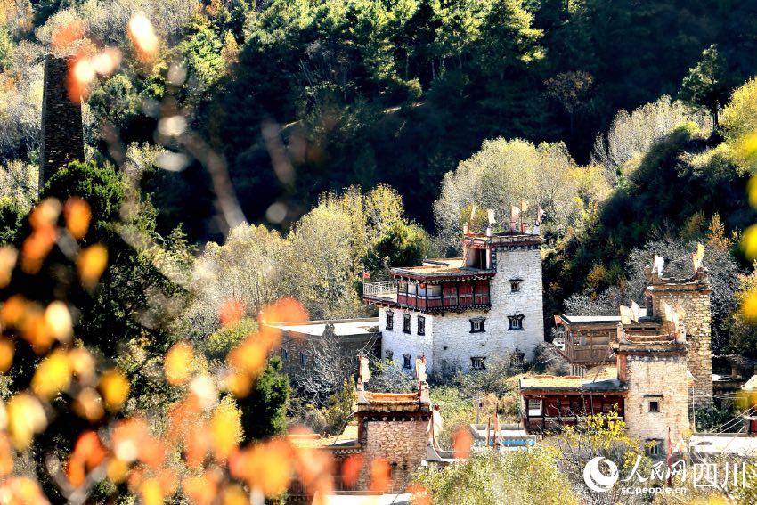 丹巴美景。李永安攝