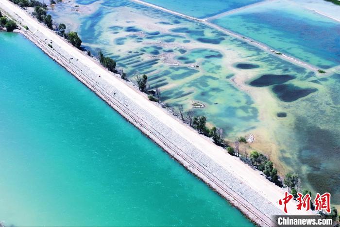 航拍貴德縣黃河?！●R銘言 攝