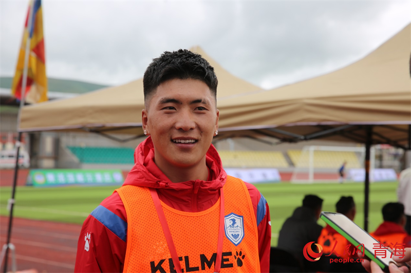 年輕的球員。人民網 馬可欣攝