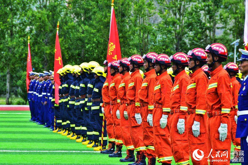 誓師大會現(xiàn)場。人民網(wǎng) 李海霞 攝