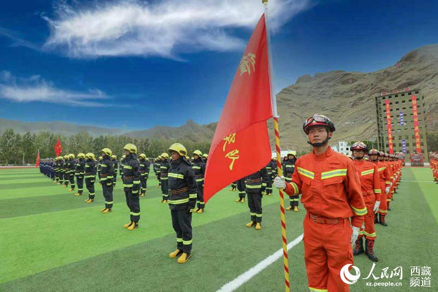 誓師大會現(xiàn)場。 人民網(wǎng) 李海霞 攝