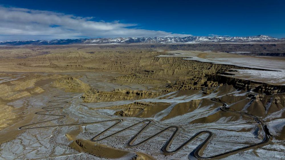 雪后扎達(dá)土林。金阿次仁攝