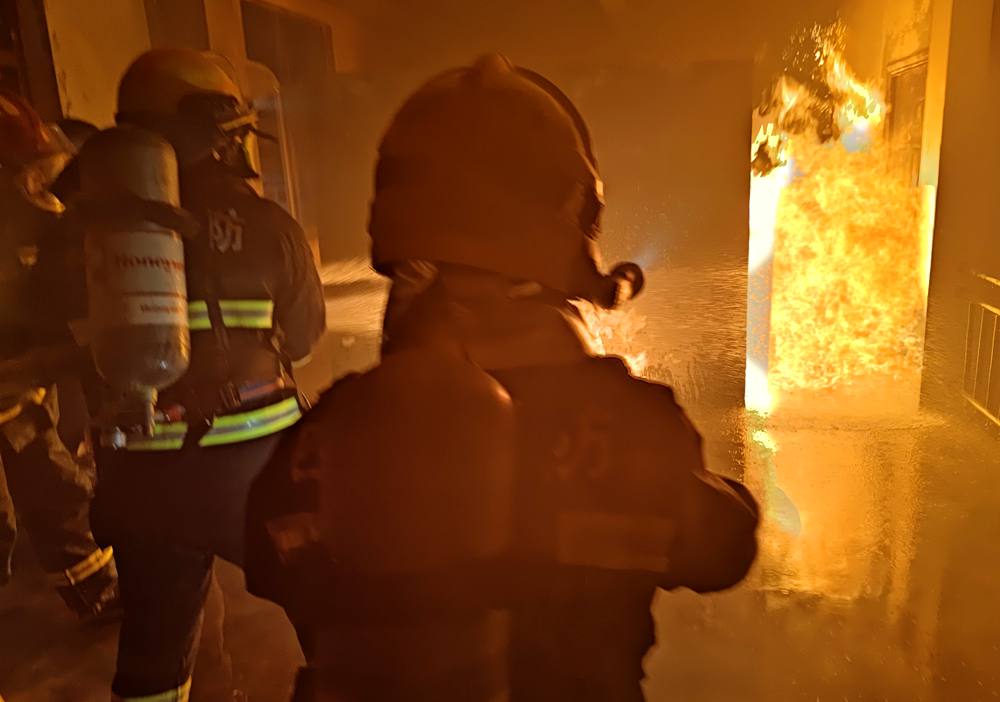 真火內(nèi)攻實操訓(xùn)練。