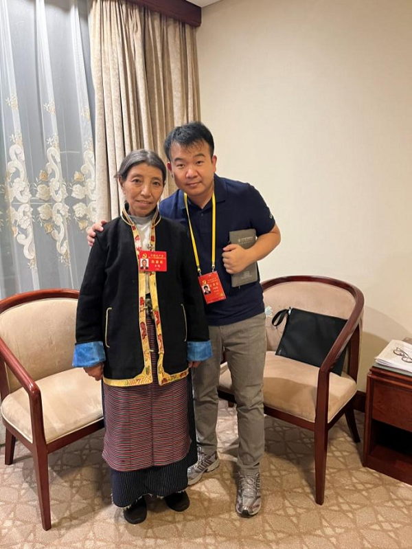 【記者手記Vlog】“守邊的‘阿佳’，您還好嗎”——記者與卓嘎代表再相遇