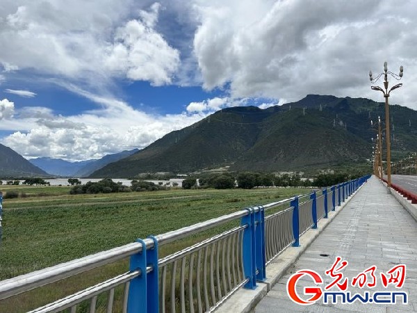 我們的家園｜林芝米林縣：河長(zhǎng)護(hù)藥洲，碧水映花谷